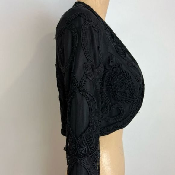Vintage LeChateau Women’s Small Black Embroidered Cropped Jacket Coat Open - Picture 13 of 13